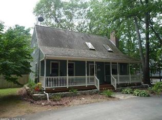 8 Clearview Rd, Moodus, CT 06469