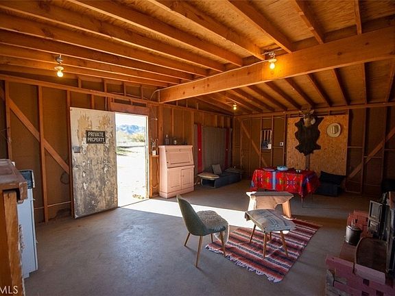 4th image of 51360 Desert View Rd