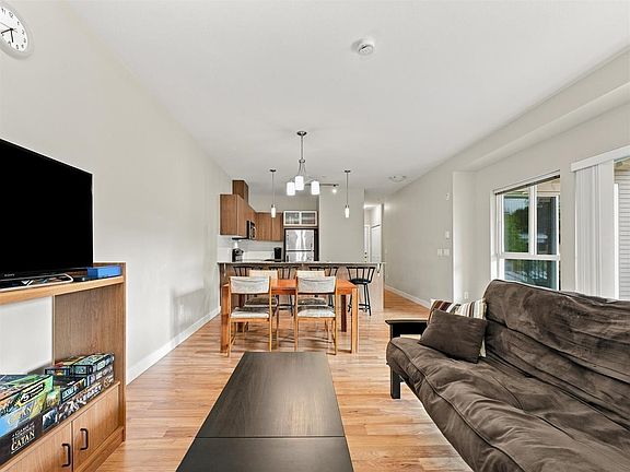 2nd image of 9655 King George Blvd #224