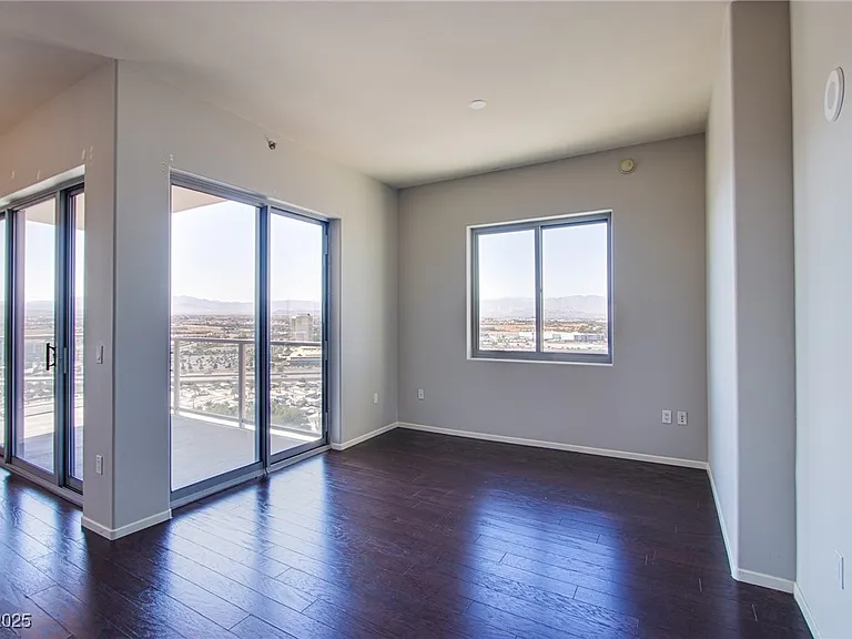 8255 Las Vegas Blvd S #1702 — Photo 25