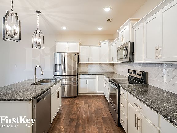 3rd image of 1333 Millet Dr