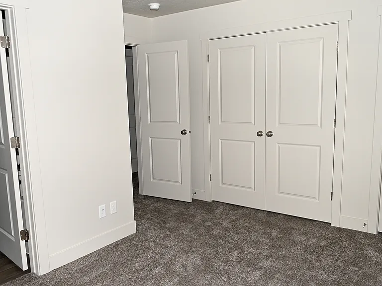 2814 W 450 N #3 — Photo 14