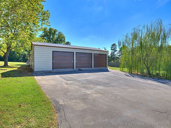 2nd image of 12165 S 257th East Ave