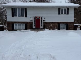565 Louisa St #565, Ionia, MI 48846