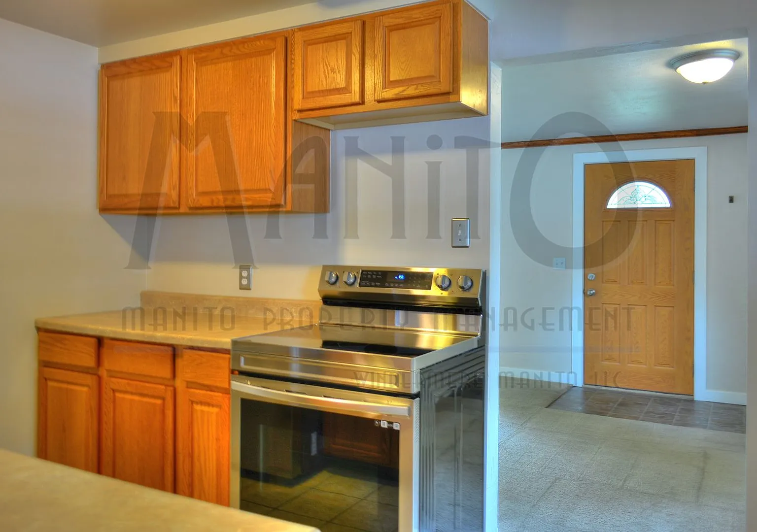 Immaculate Northside Home — Photo 4