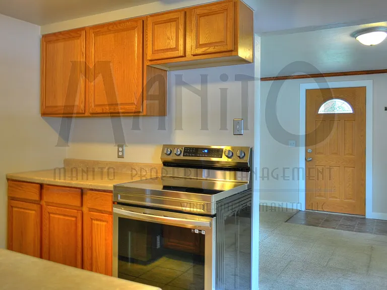 1654 E Decatur Ave — Photo 4