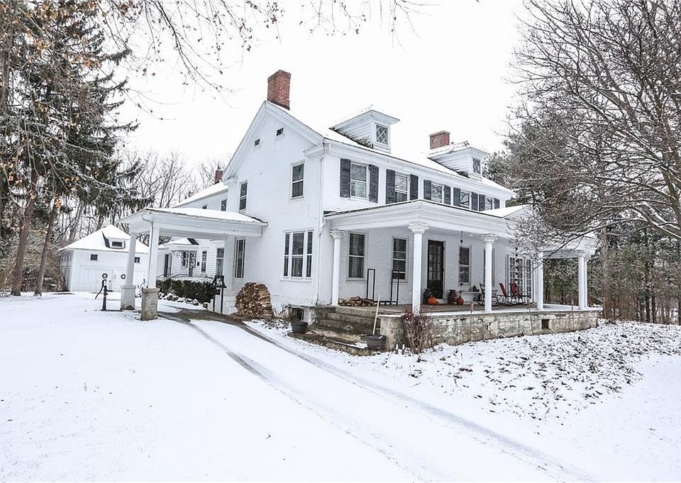 1st image of 3331 Union St