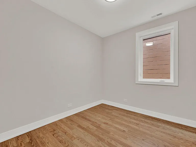 4611 S Saint Lawrence Ave #2 — Photo 10