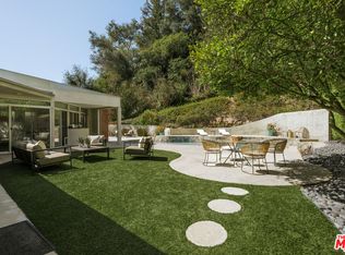 15539 Hamner Dr, Los Angeles, CA 90077