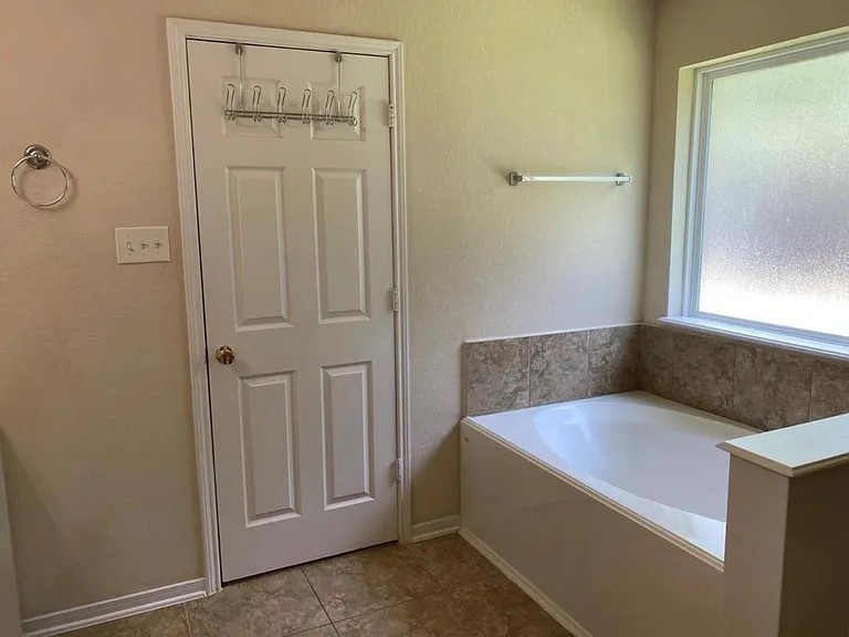 19130 Clevera Walk Ln — Photo 18