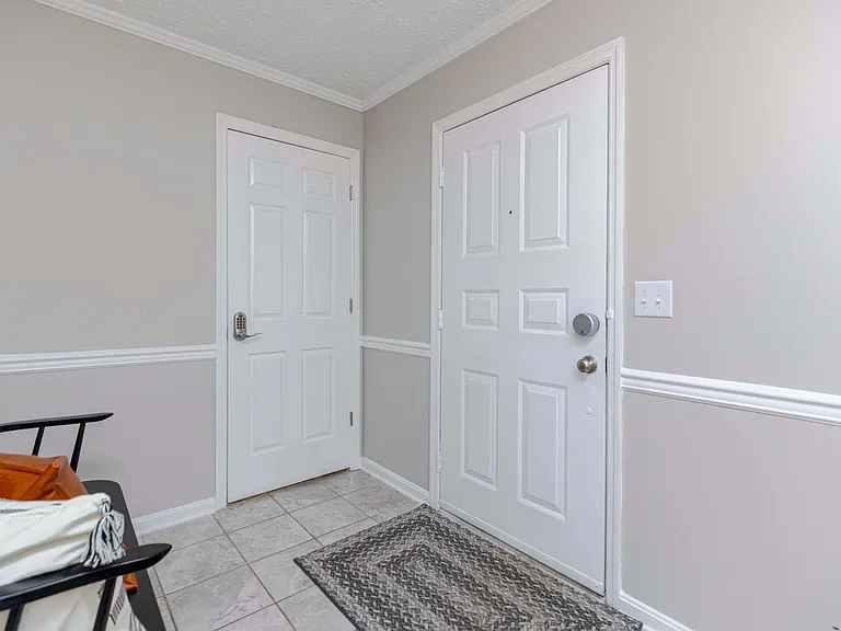 113 Wingate Cir — Photo 11