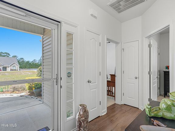 3rd image of 322 Inverness Drive