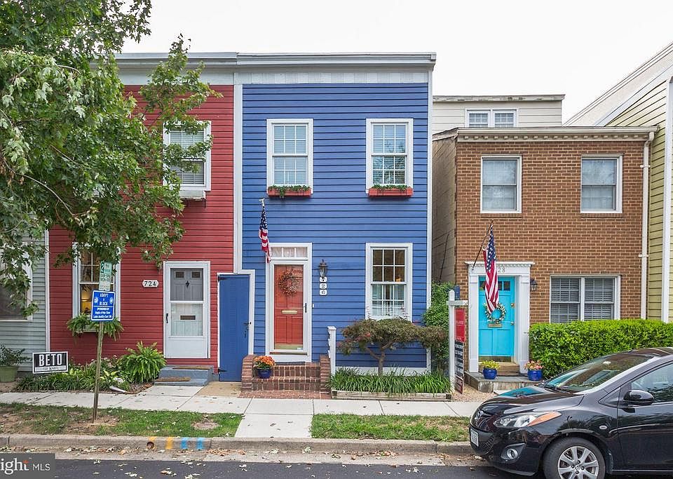 1st image of 726 N Columbus St
