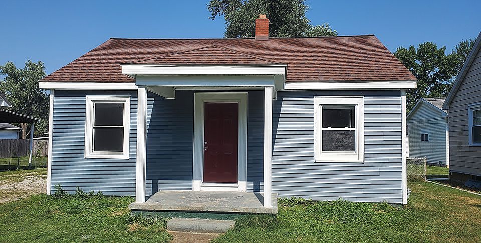 1st image of 220 S Welworth Ave