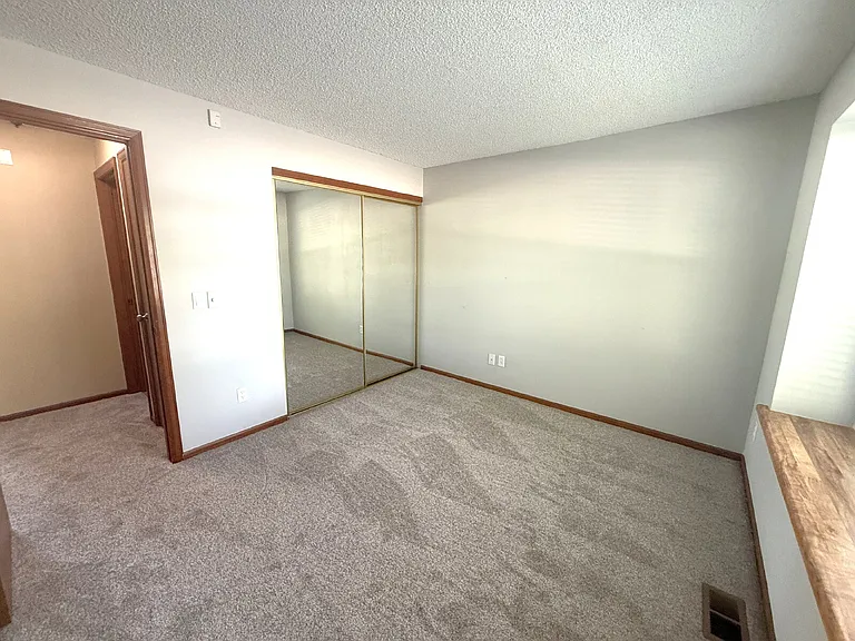 15720 E Exposition Dr — Photo 10