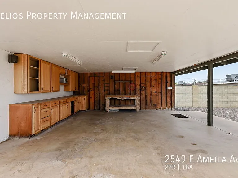 2549 E Amelia Ave — Photo 24