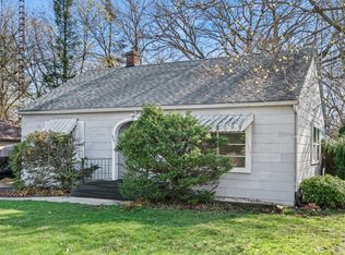 639 Edgebrook Ter, Elgin, IL 60120