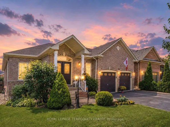 19 Johnson Cres, Halton Hills, ON L7G 6C9