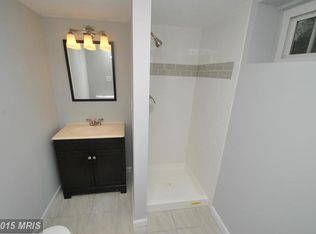 24 Bonbon Ct, Reisterstown, MD 21136