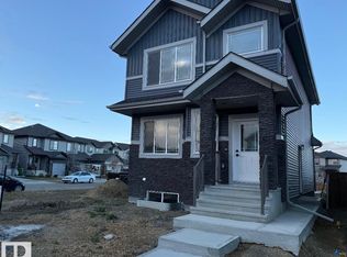 9824 106th Ave, Morinville, AB T8R2P1