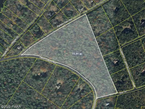 Lr 51008 Twin Lakes Rd, Shohola, PA 18458