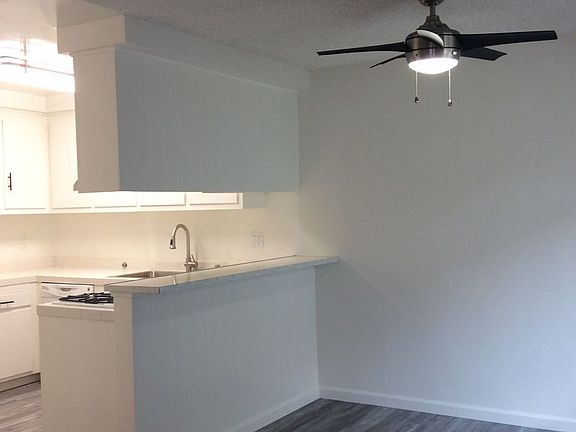 2nd image of 5050 Woodman Ave APT 1