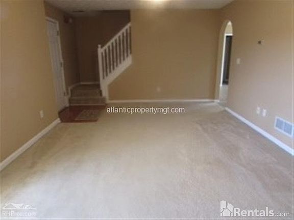 3rd image of 4518 James Wade Dr