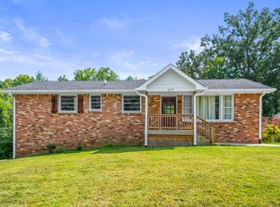 519 S Pawnee Dr, Springfield, TN 37172