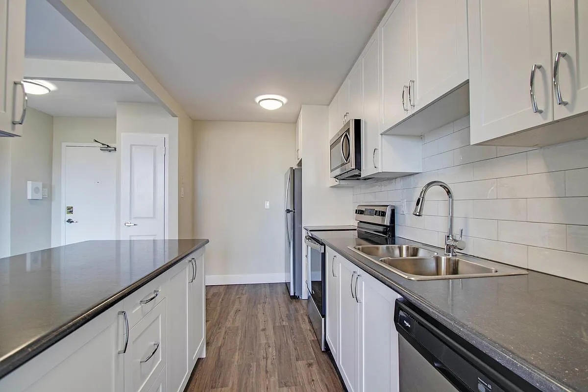 2801 Jane St. — Photo 4