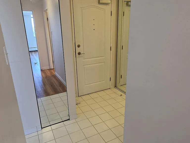 2012 Fullerton Ave #1213 — Photo 9