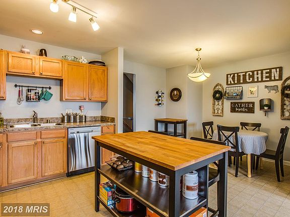 2nd image of 7203 Wytheville Cir