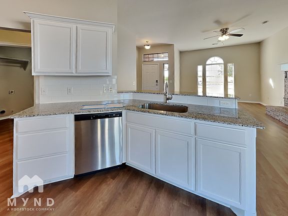 5th image of 2724 Zachary Pl