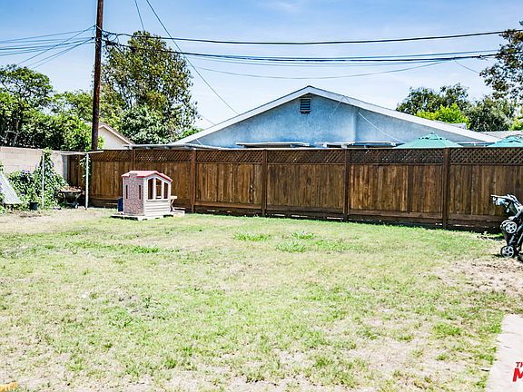 3rd image of 3848 Marwick Ave