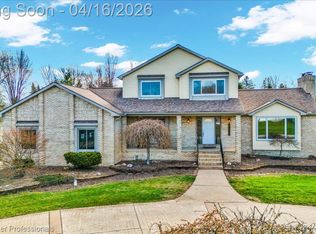 74800 Judges Ct, Romeo, MI 48065