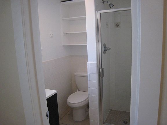 2nd image of 3380 24th St #2
