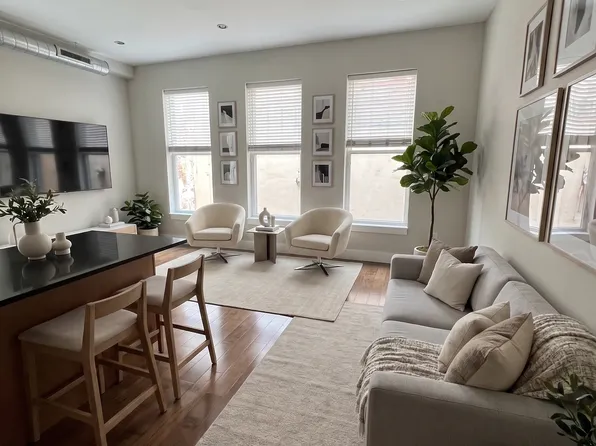 20 S 3rd St APT 5, Philadelphia, PA 19106