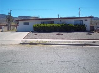 1906 Mountain View Ave, Alamogordo, NM 88310