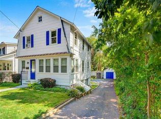 80 Woodbury Rd, Huntington, NY 11743