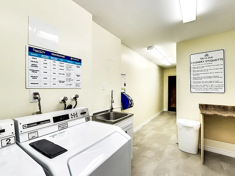 27 Terry Fox Pl — Photo 18