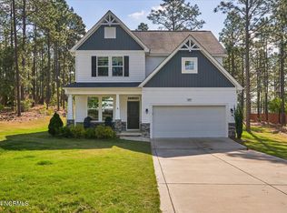 3075 Dana Ln, Aberdeen, NC 28315