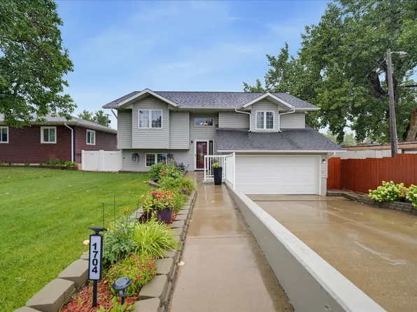1704 19th Ave S, Great Falls, MT 59405