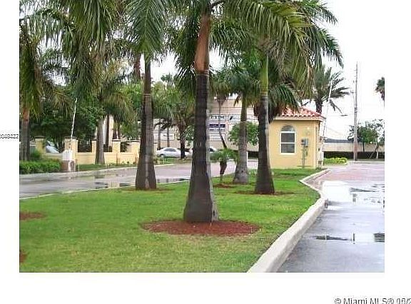 4th image of 5000 NW 79th Ave APT 213