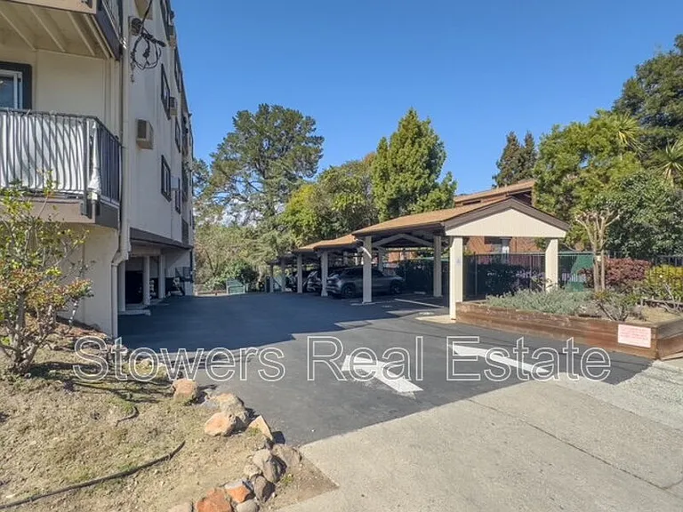 1743 Carmel Dr #23 — Photo 4