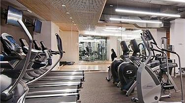3rd image of 45 Wall St APT 1518