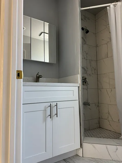 Studio, 310 sqft, $1,525 — Photo 4