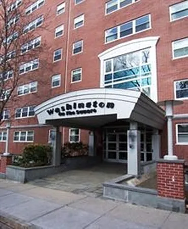 1600 Beacon St #502 Photo 1