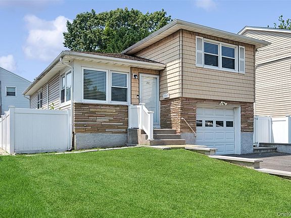 3rd image of 83 Scarcliffe Drive