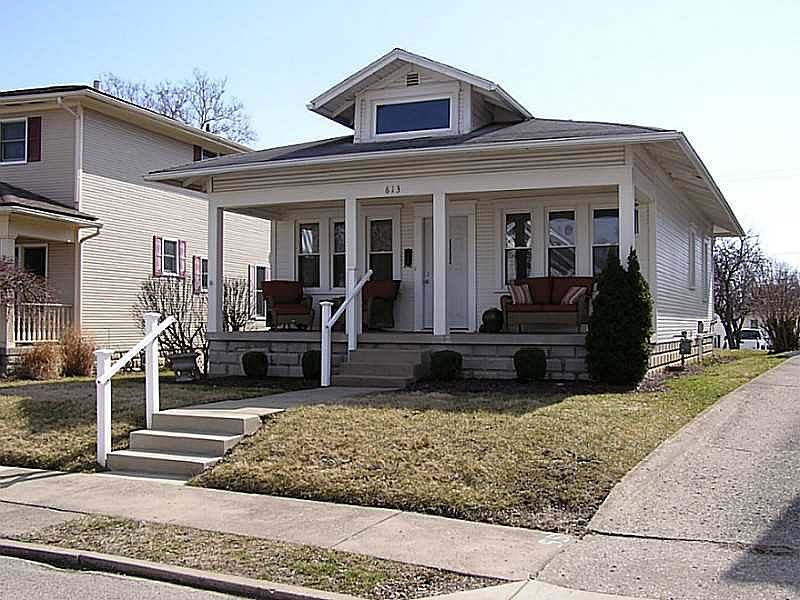 1st image of 613 Cherry St