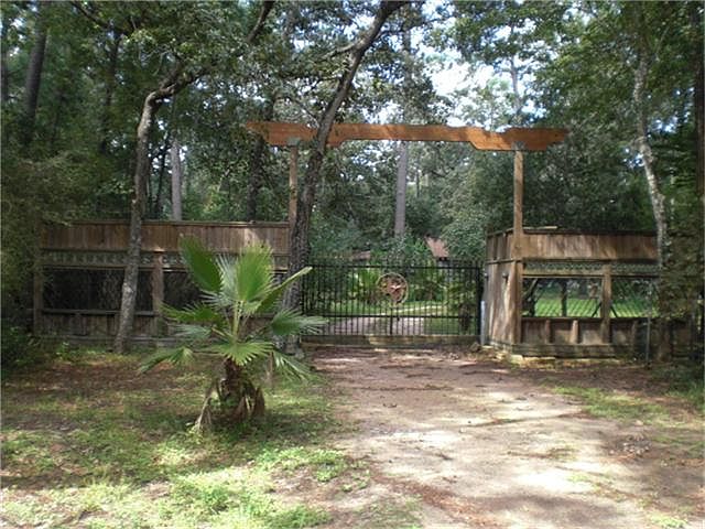 1st image of 23219 Lazy Hollow Ln