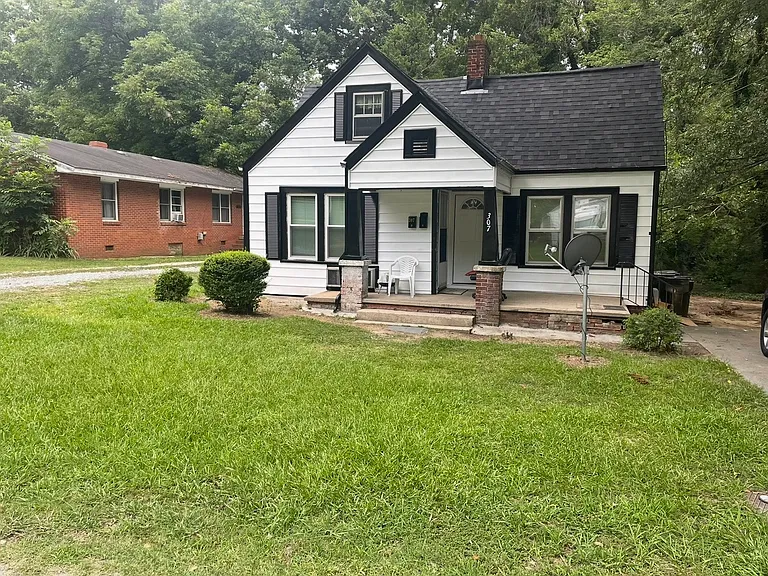 307 Georgia Ave #A — Photo 1
